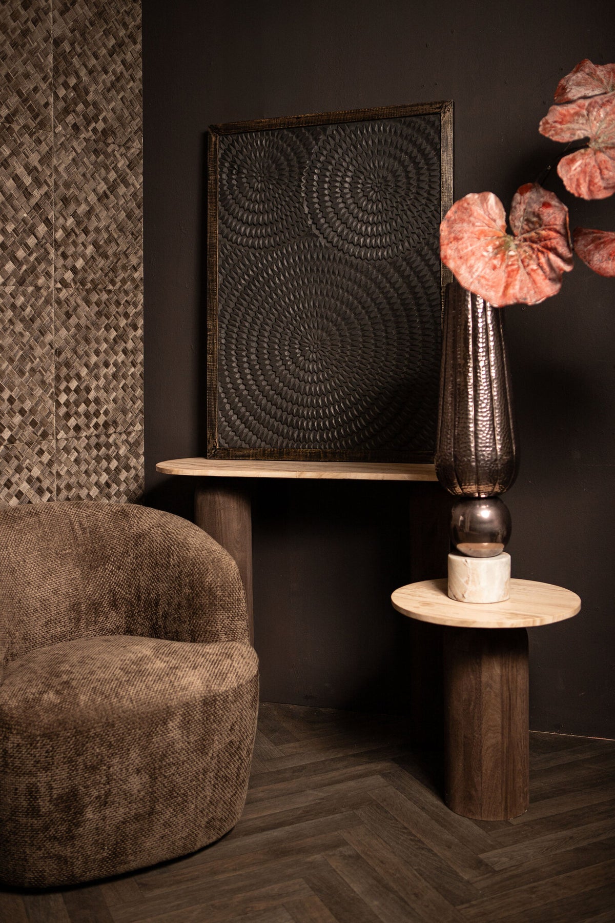 Levya Panel de pared rectangular de madera negra con patrón circular PTMD