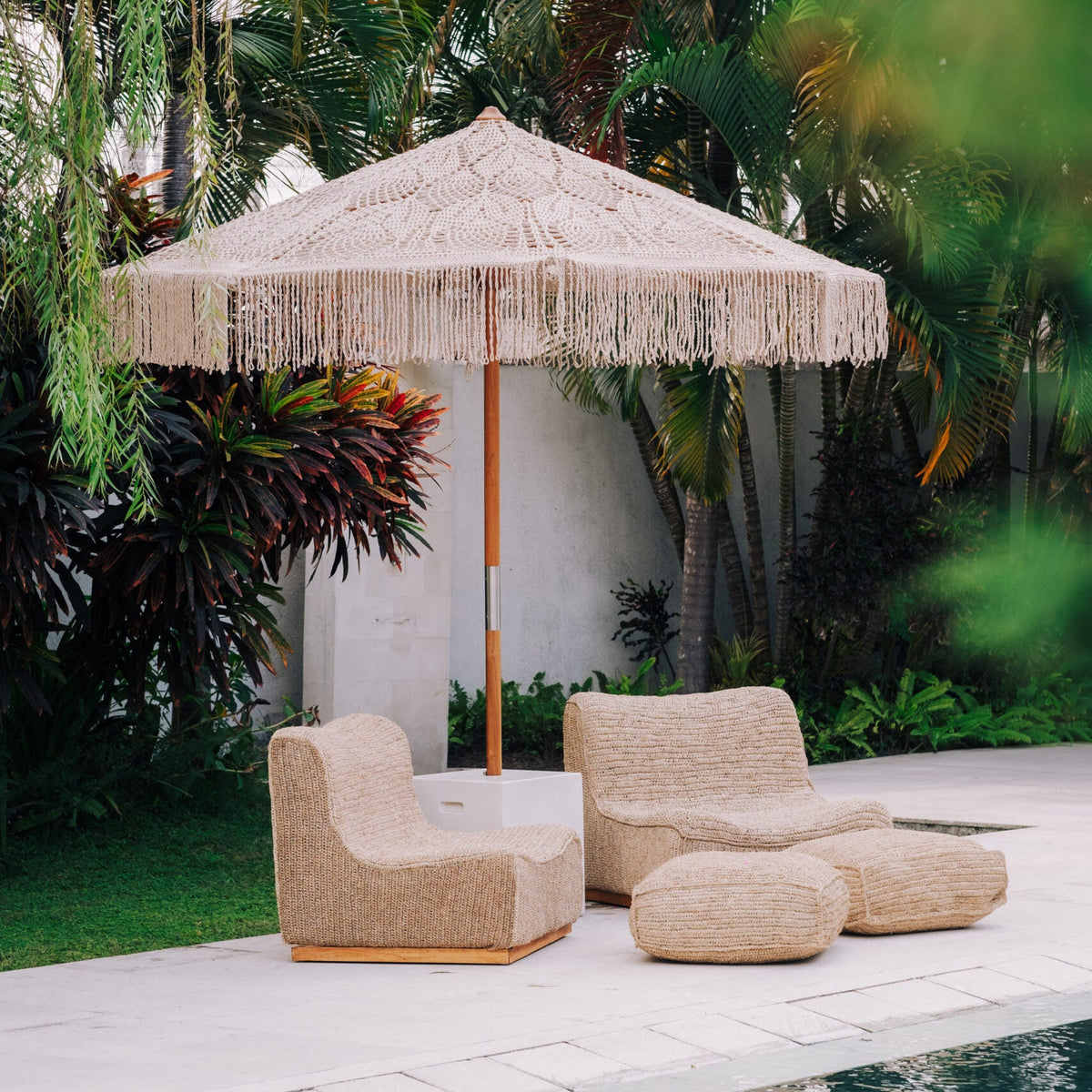 Puf de exterior Hampton de cuerda de sisal Todo Bien