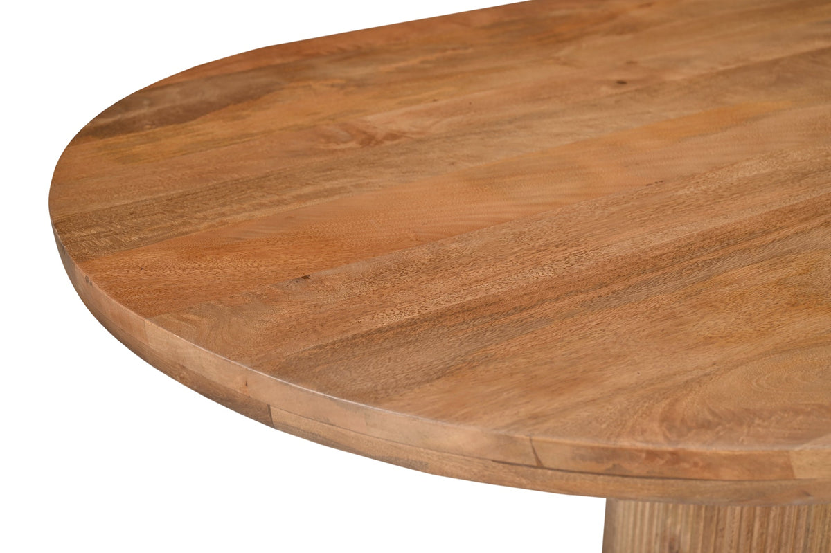 Sevilla eettafel Pecan van Livingfurn, afmetingen L300cm x B110cm x H76cm