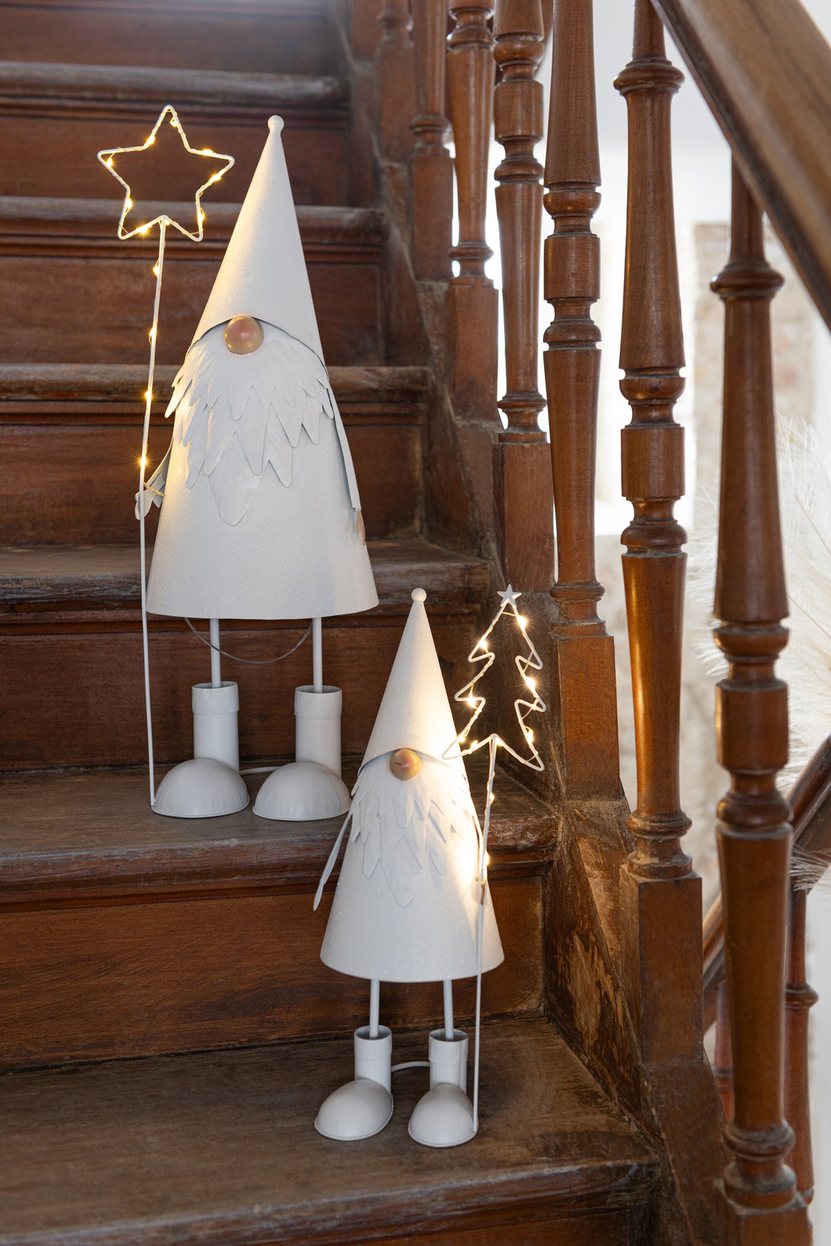 Santa Claus Led Star + Tree Metal White Small Assortment Of 2 - - J-Line - livinglovely.nl