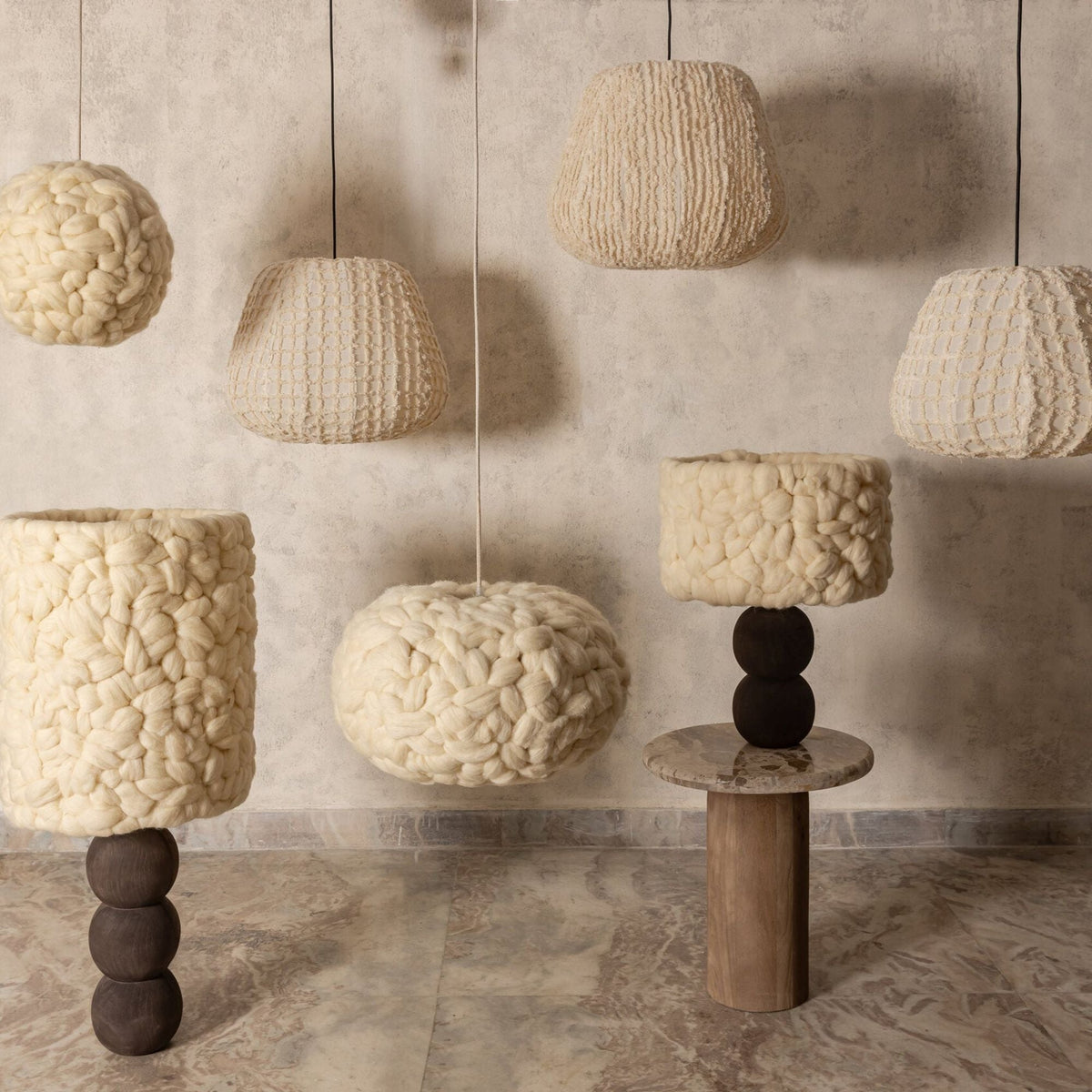 Licht in lagen: zo combineer je hanglamp, tafellamp en vloerlamp