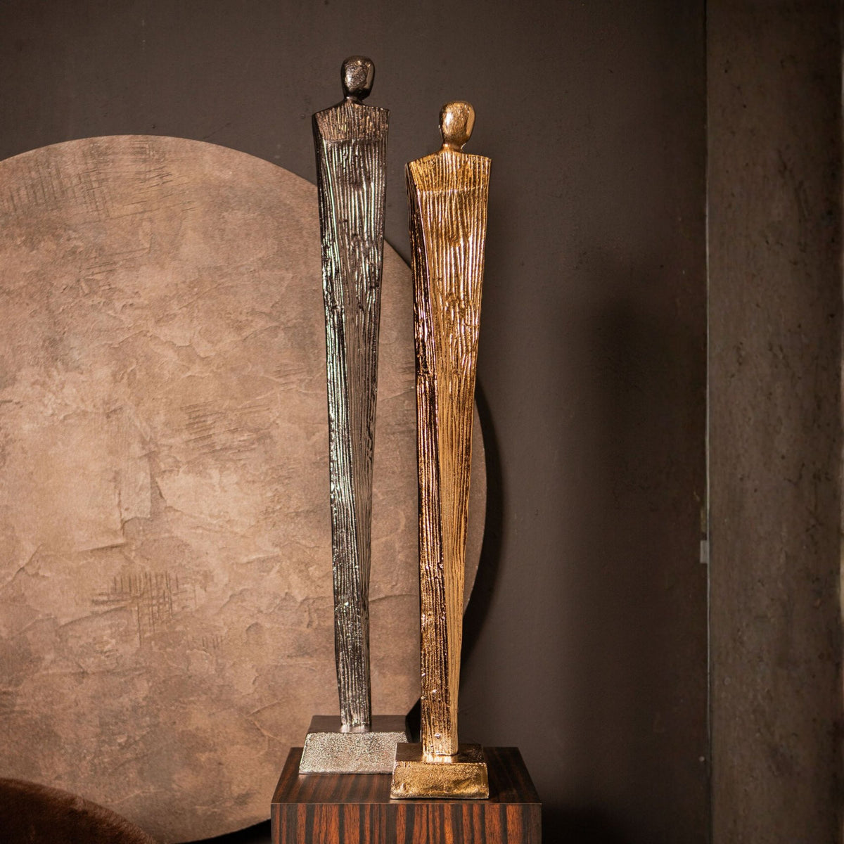Escultura Symon de aluminio marrón y dorado, pequeña, PTMD