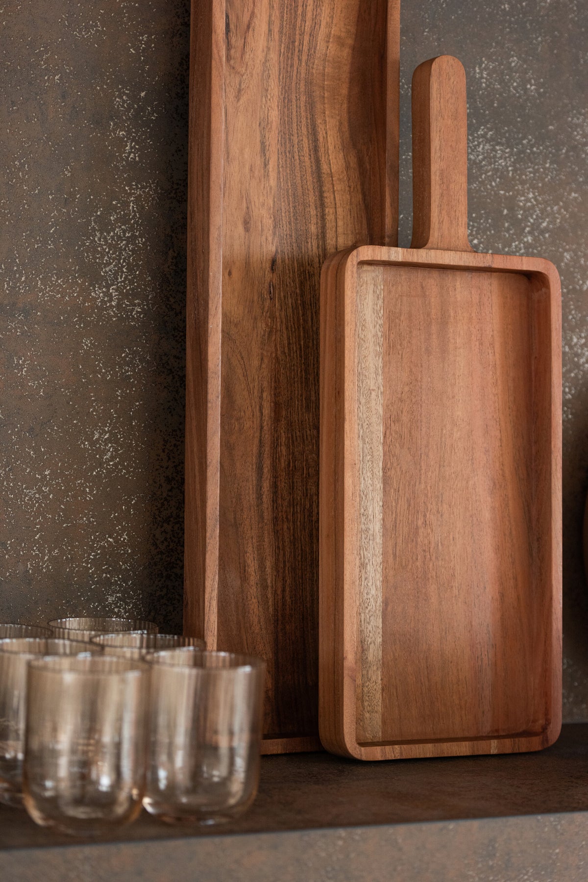 Tabla de servir rectangular de madera de acacia natural pequeña J-Line