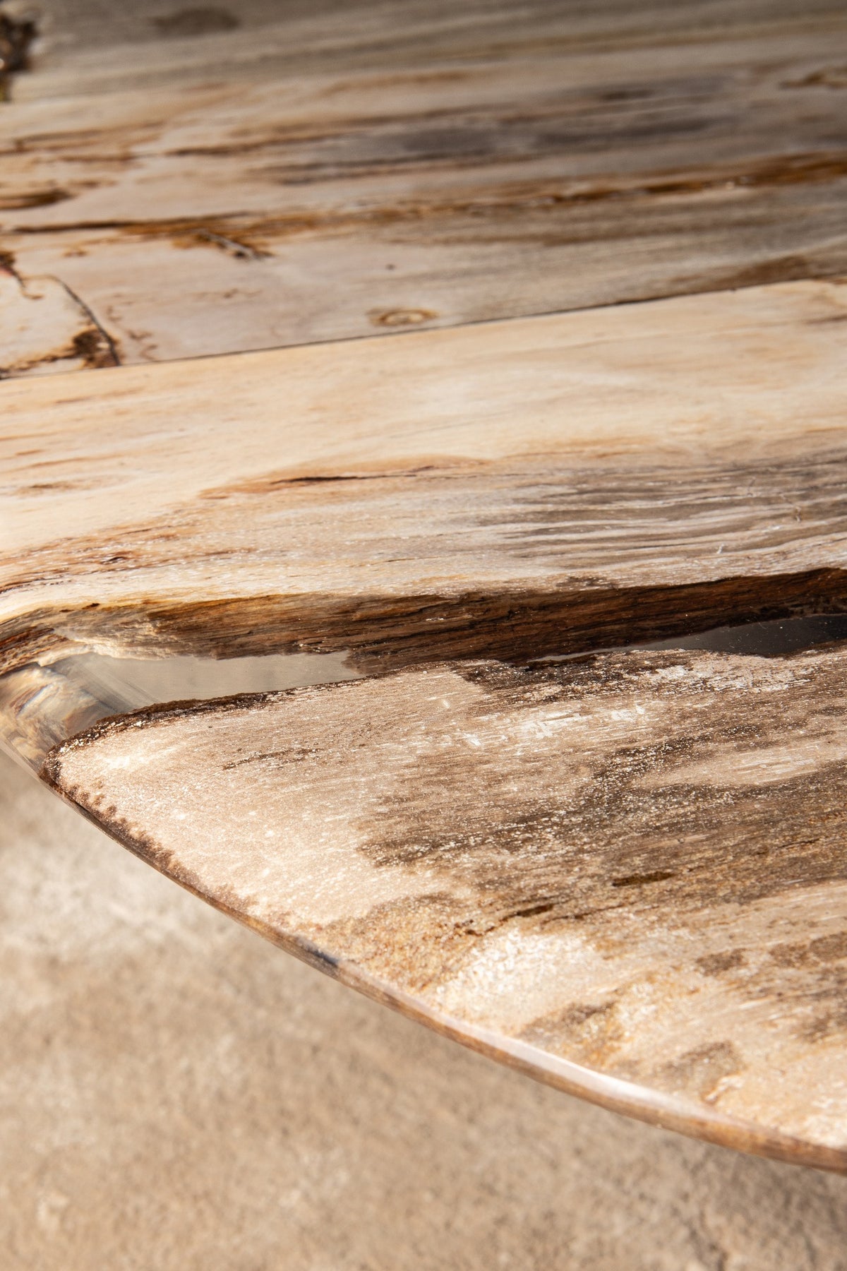 Mesa de centro Deeba de madera petrificada 130 PTMD