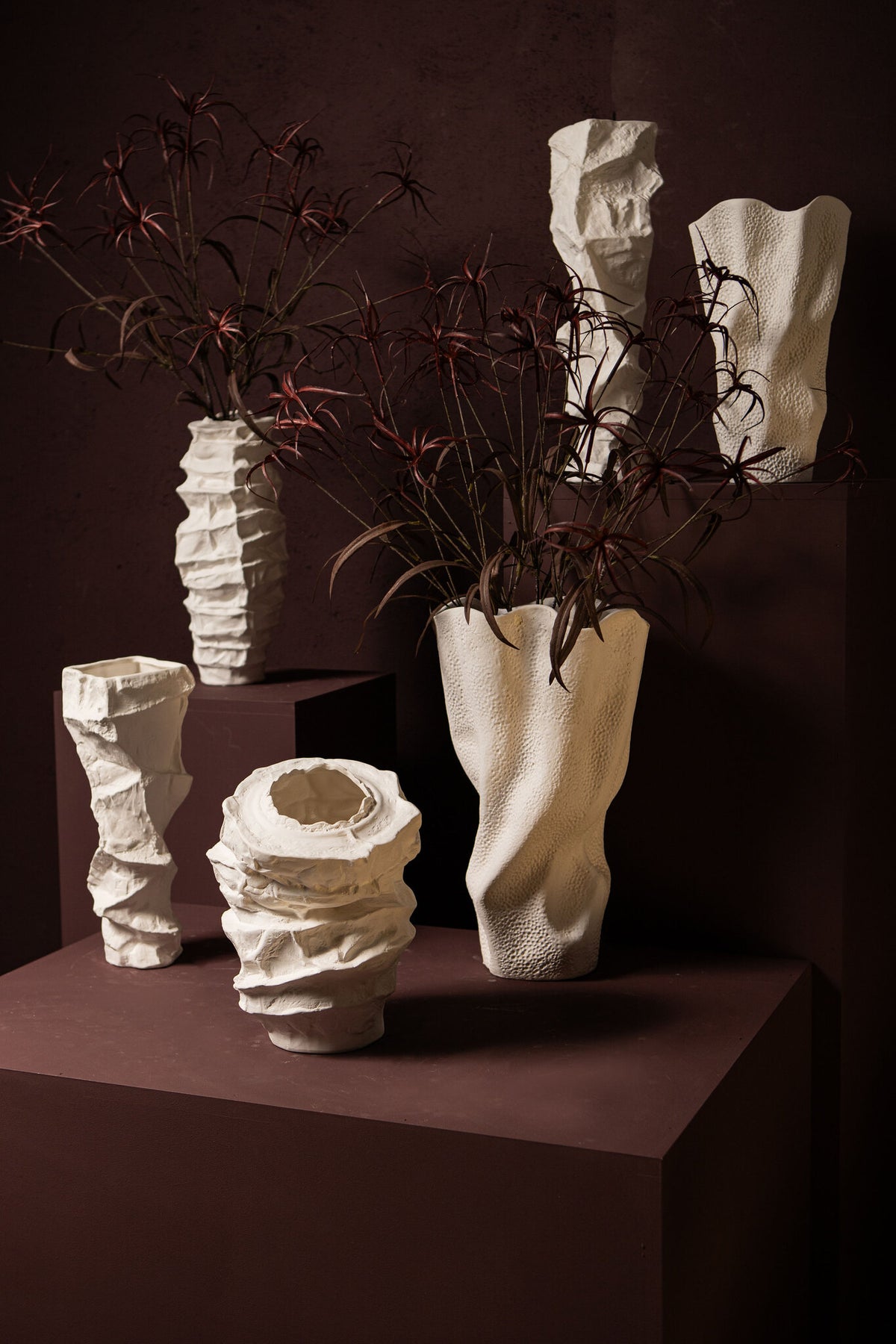 Jarrón de cerámica blanca Aharon de forma irregular, delgado, S 20x18x42 cm PTMD