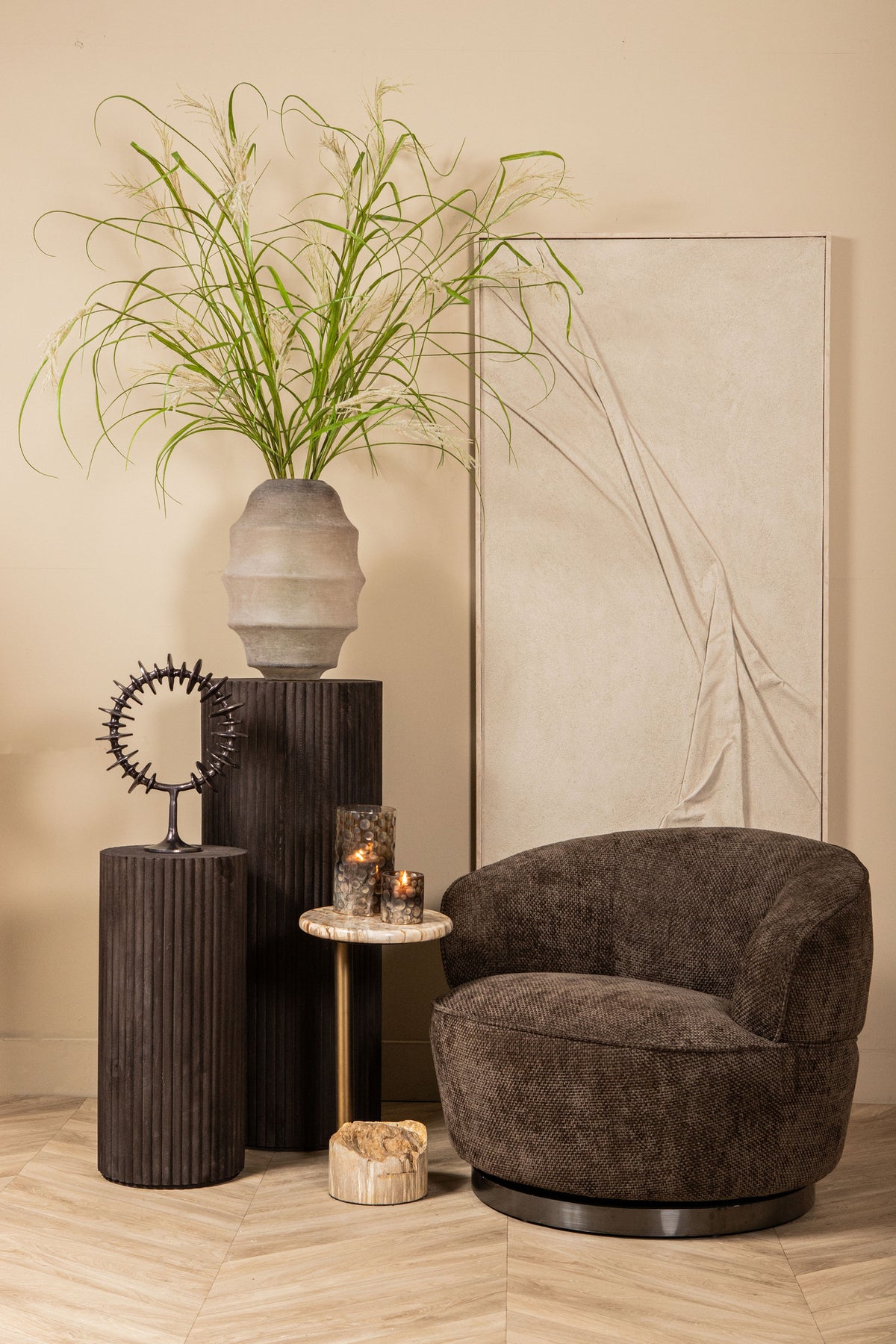Mesa auxiliar Ataja Natural Madera petrificada natural Pata de latón PTMD
