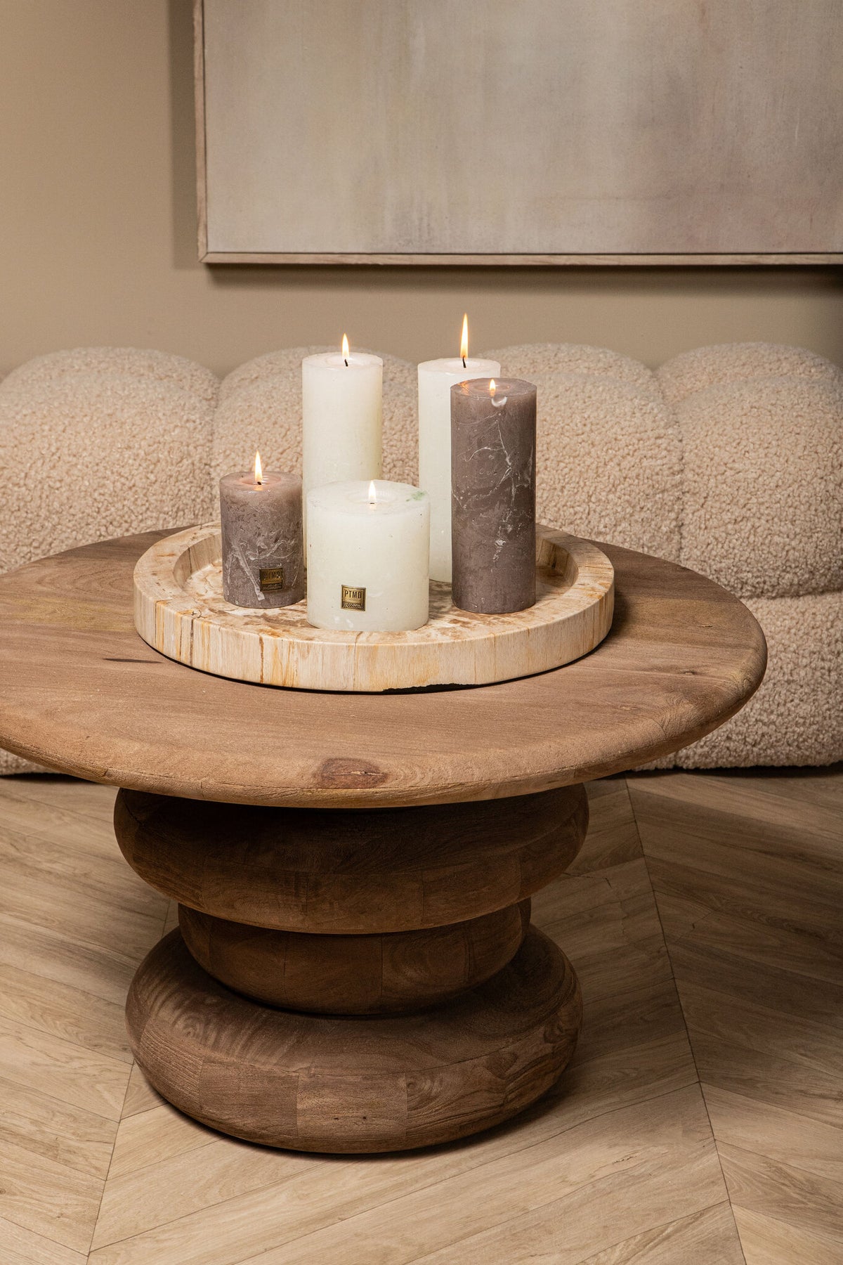 Mesa de centro Keven en madera de mango natural, acanalada y redonda, PTMD