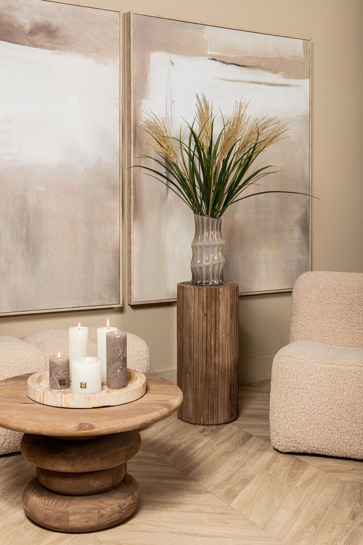 Mesa de centro Keven en madera de mango natural, acanalada y redonda, PTMD