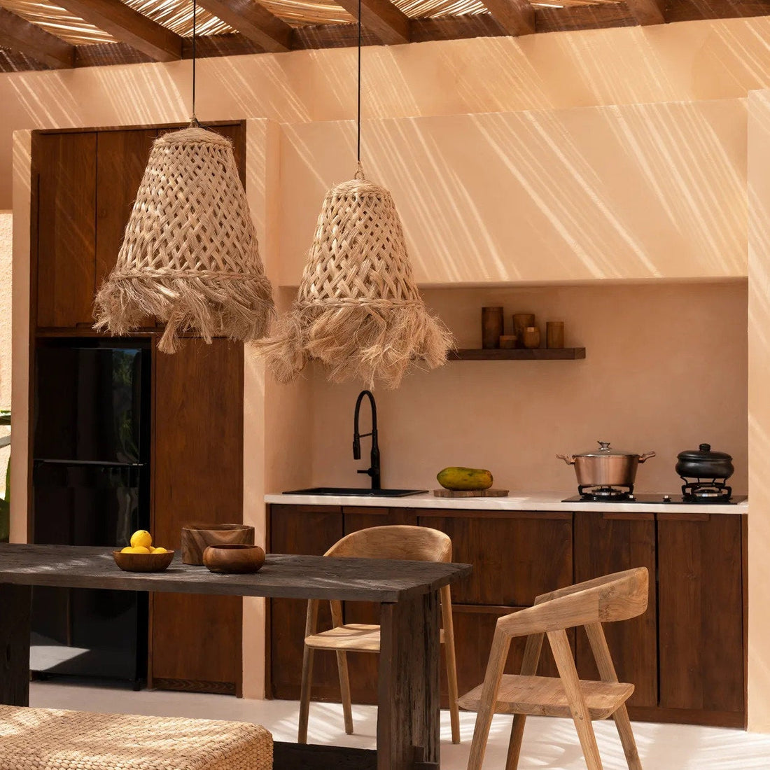 El colgante de medusa de Abaca Natural Pequeño Bazar Bizar