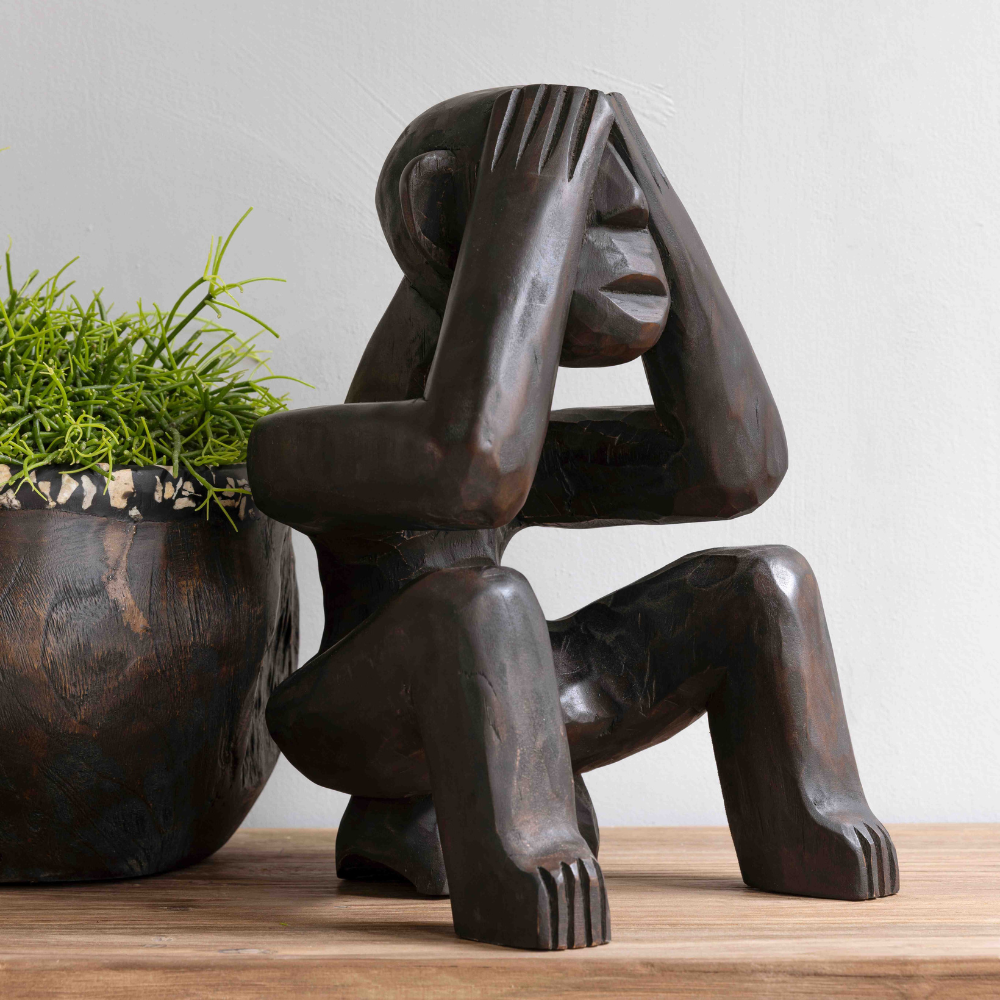 MUST Living Escultura Monkey See Nothing