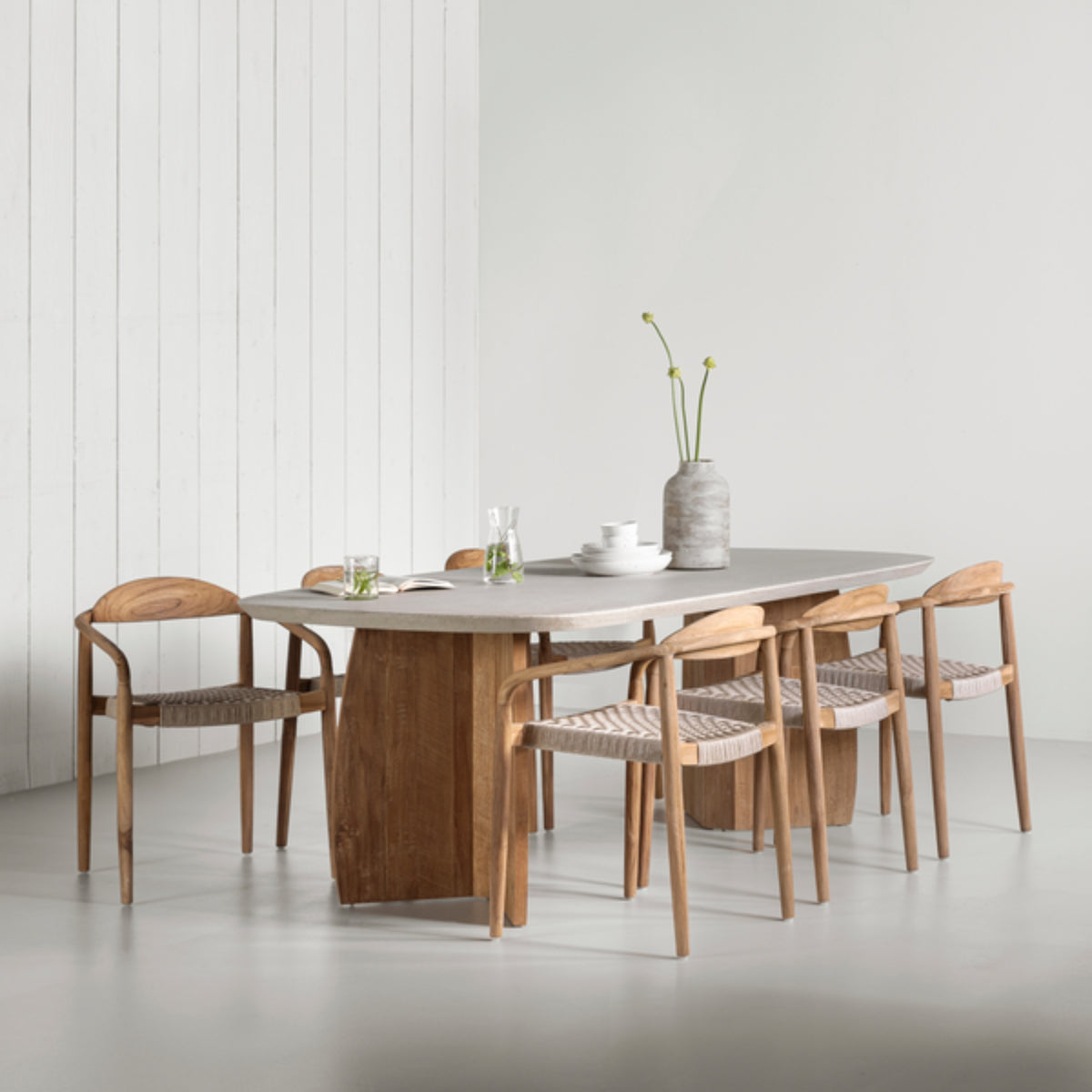 MUST Living Silla de comedor de exterior Santiago de madera de teca
