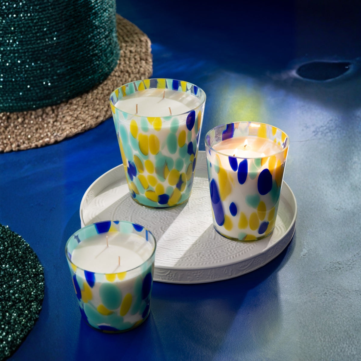 Vela aromática Noa Azul/Amarillo Grande -95 horas J-Line