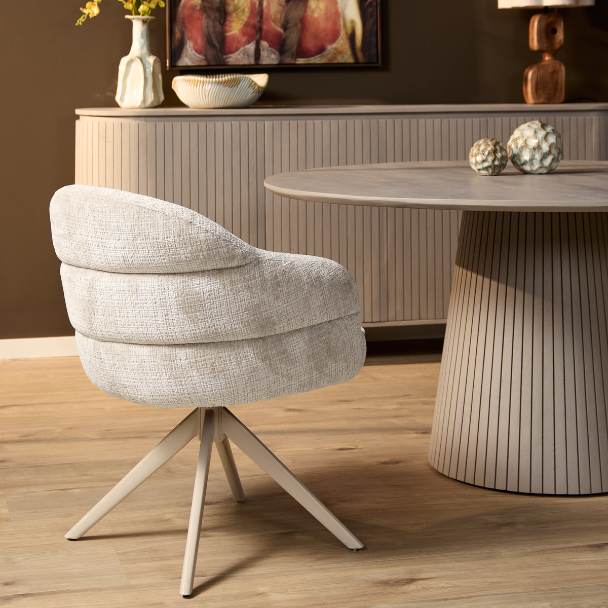 Silla de comedor Bella de tela color blanco roto con reposabrazos Starfurn
