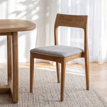 Silla de comedor de teca Freya sin reposabrazos verde claro, juego de 2, Raw Materials