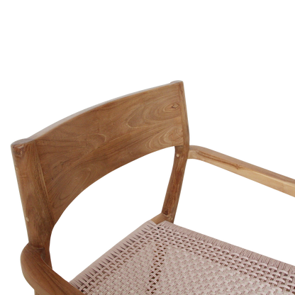 Silla de comedor de teca Freya con reposabrazos, color natural, juego de 2, Raw Materials