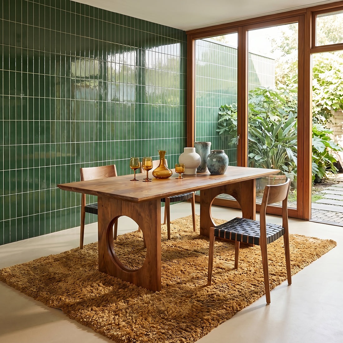 Mesa de comedor Bullnose Biselada Loop Madera de mango 180cm Materias primas