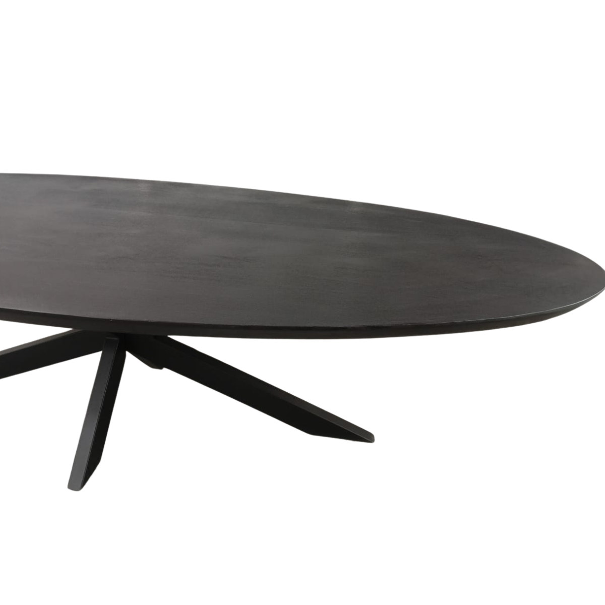 Detailopname van de zwarte finish op de eettafel Brandy van Starfurn