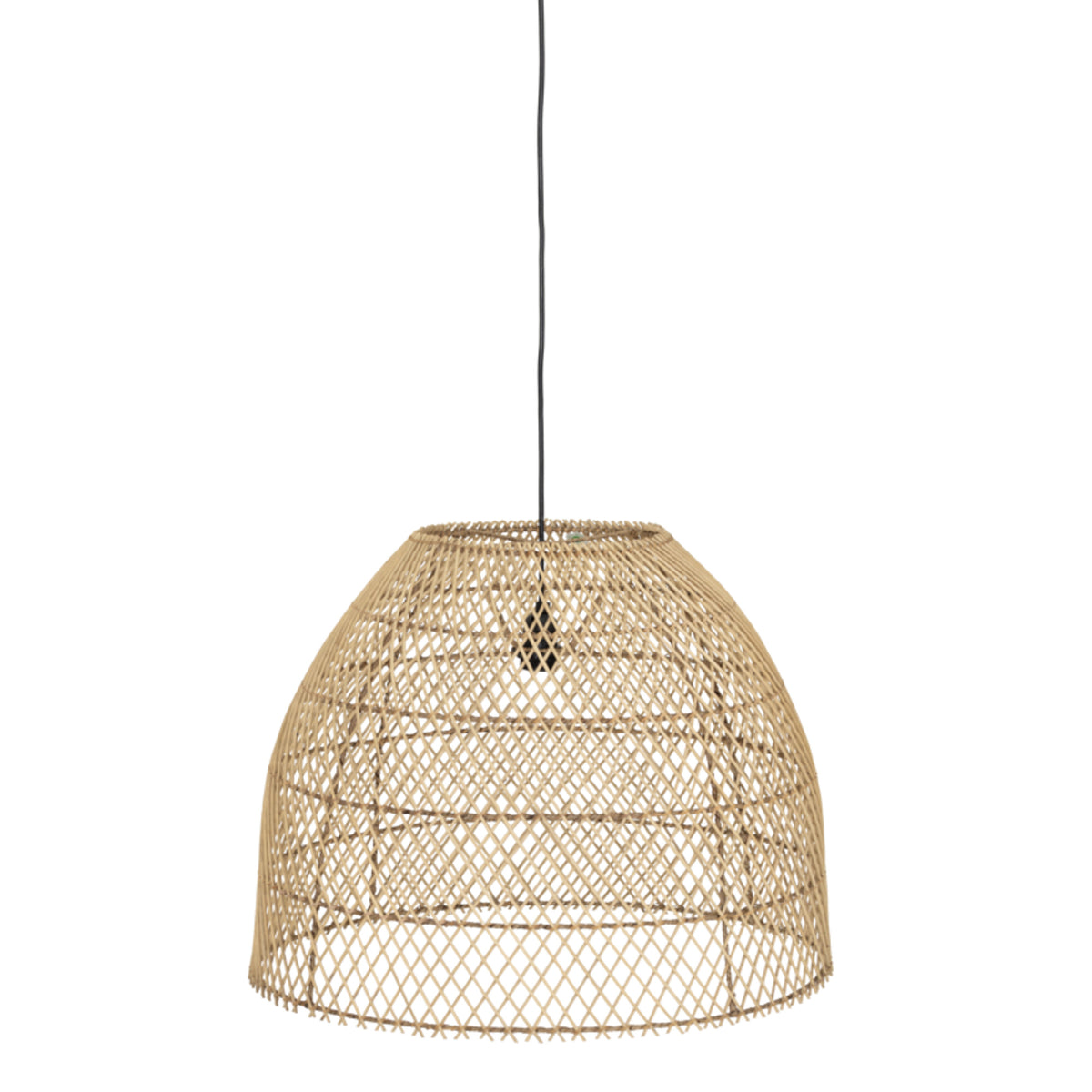 Rotan hanglamp Mijas van MUST Living vanuit een andere hoek, met zwart snoer en fitting