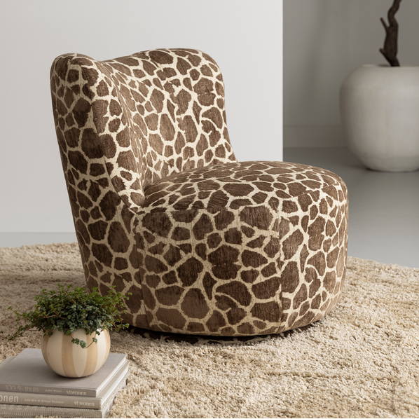Sillón Dean Giratorio Tela Marrón Estampado MUST Living