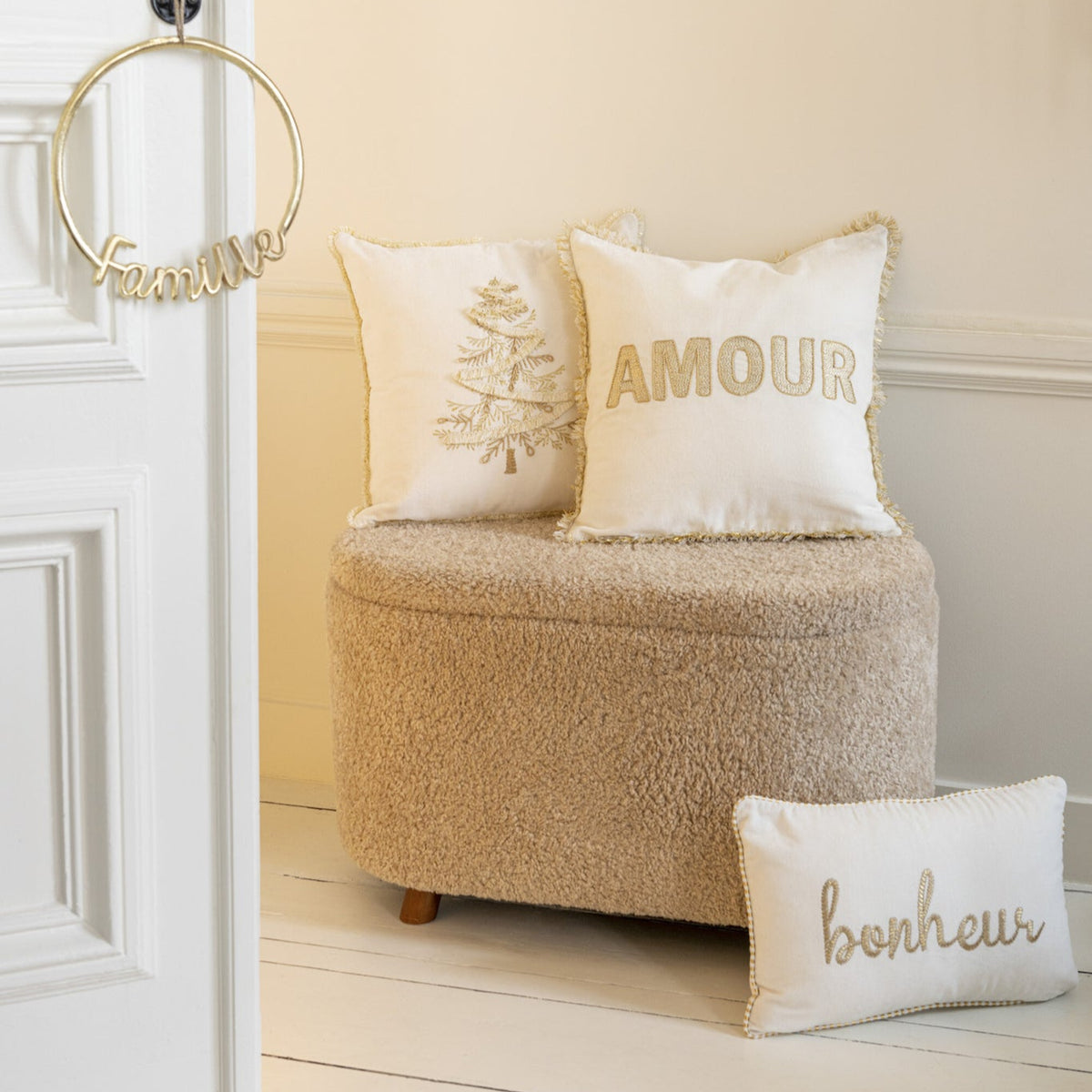 Taburete baúl Teddy Beige J-Line