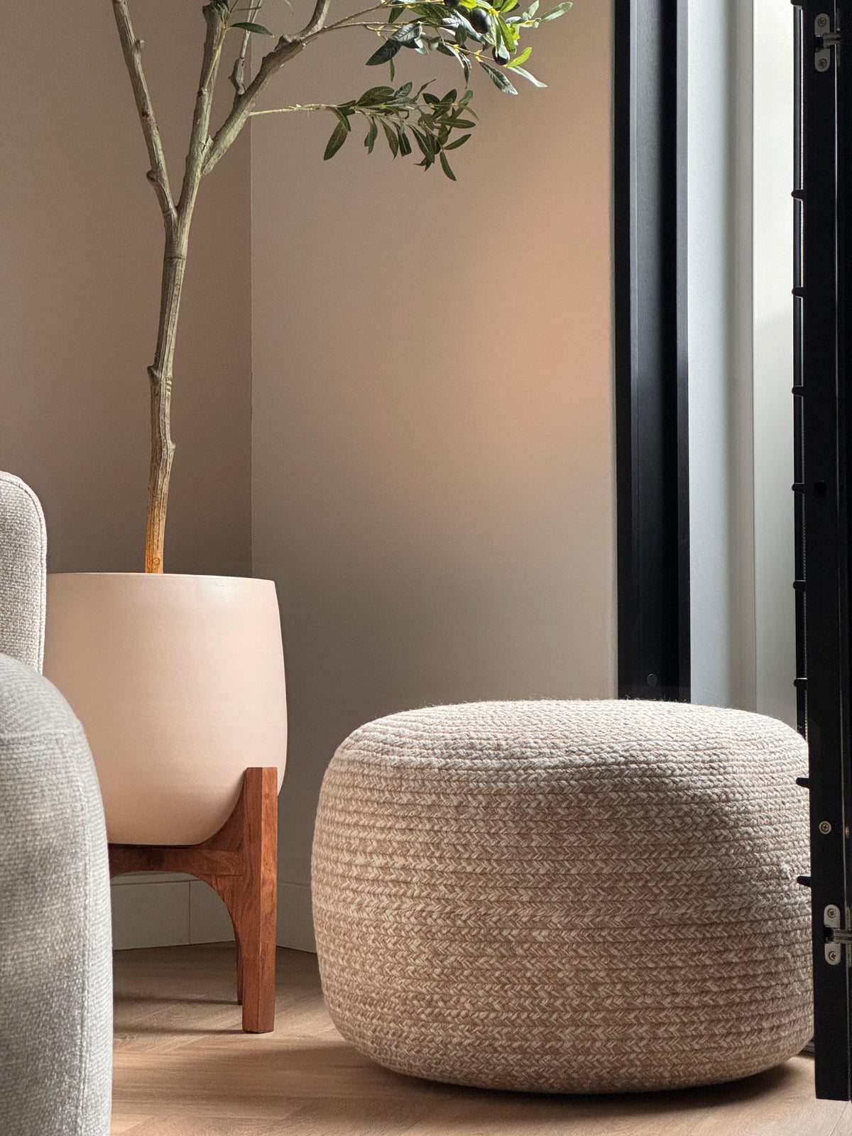 Poef Miami Outdoor Naturel/Wit - J-Line - Poef - J-Line - livinglovely.nl