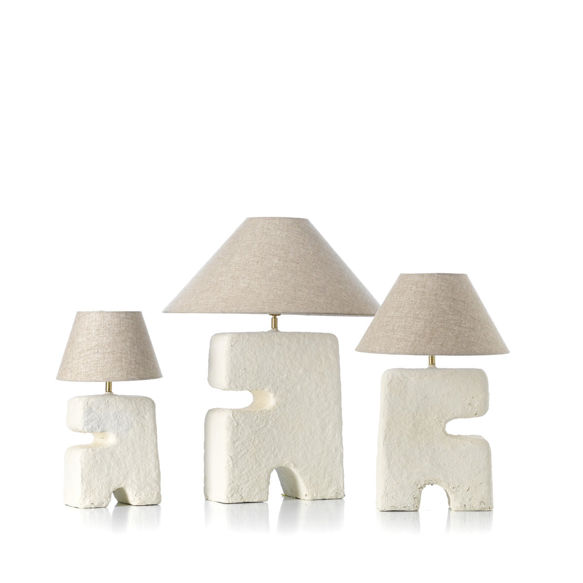 Lámpara de mesa L’Objet blanca M Bazar Bizar