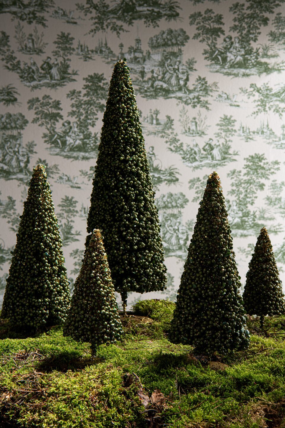 Set de 3 árboles de Navidad con bayas, plástico verde musgo, J-Line