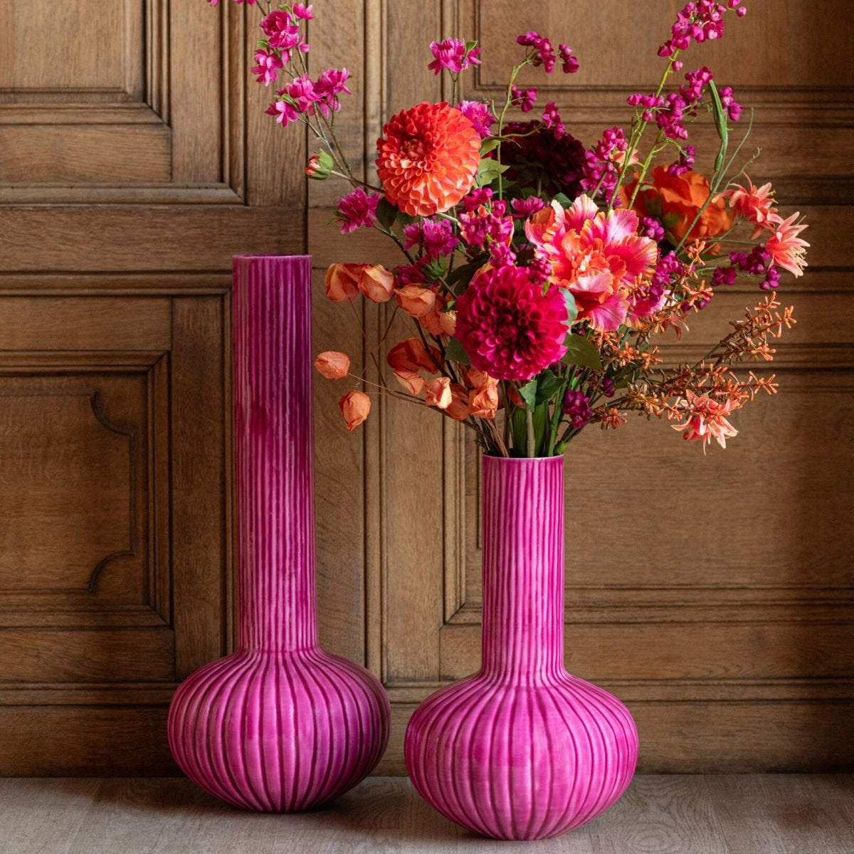 Jarrón de hierro fucsia grande J-Line