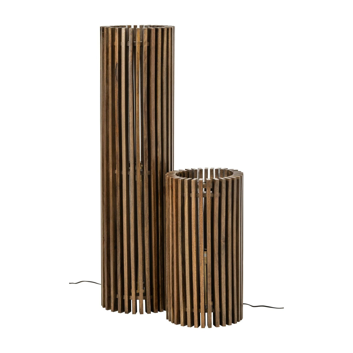 Lámpara de pie acanalada de madera de mango marrón oscuro J-Line